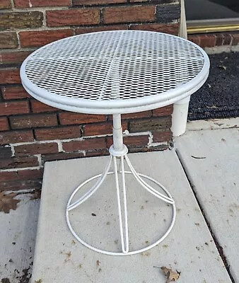 Homecrest Vintage Patio Table Adjustable Mesh Top  * Super Rare * Mid Century • $200