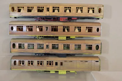 LIMA O GAUGE KIT BUILT RAKE Of 4 LNER THOMPSON COACH Nz • £199.50