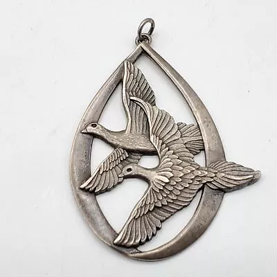 VTG Wallace 925 Sterling Silver 1972 Peace On Earth Flying Doves Pendant • $9.99