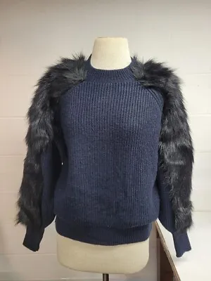 H&M Women's Faux Fur Sleeves Blue Sweater Size Xs / We1224 R4 T36 • $12.74