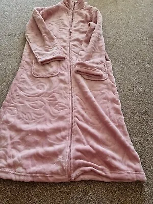 Women Pink Zipped Dressing Gown - Long Sleeve-Size S-New & Tagged-full Length • £18.99