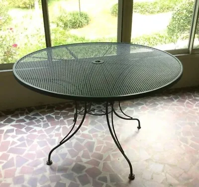 Woodward Black Vintage Wrought Iron Patio 48 Inch Table • $99.90