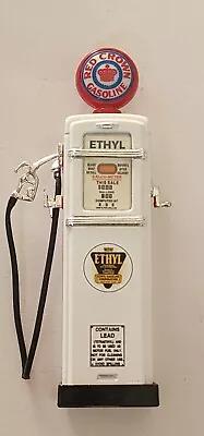 Unique Replicas 1:24 G Scale 1950s Ethyl Gas Pump Diorama Diecast  • $14