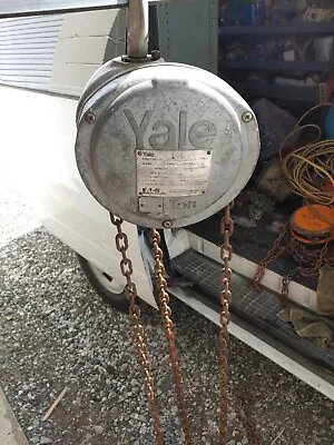 Eaton Yale 1/2 Ton Hand Operated Chain Hoist Vintage Manual Works Great  • $195