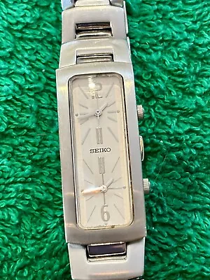 Seiko Vintage Dual Time Quartz Ladies Watch 1N2W-0AA0 • $33