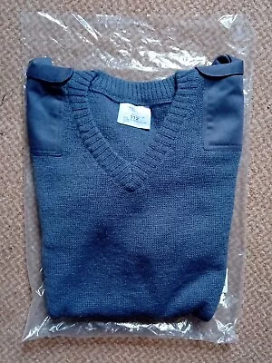 RAF Jumper V Neck 160cm • £5