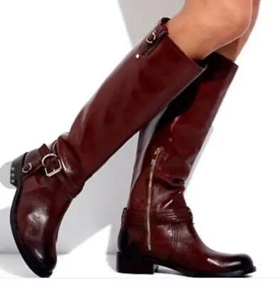 VINCE CAMUTO  KABO  Brown Knee High LEATHER GOLD HARDWARE RIDING BOOTS SZ:8.5B • $35