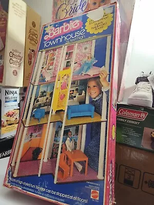 Vintage Mattel Barbie Townhouse 1977 • $50