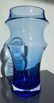 LARGE 25.5 CM 10  BELINDA HORNSEY DARTINGTON CRYSTAL  BLUE VASE 1990s VGC • £32.95