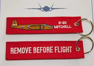 B-25 Mitchell Bomber Aircraft WW II Keychain Keyring Bagage Label • £4.87