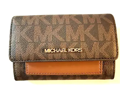 Michael Kors Wallet Jet Set 2 In 1🎁❤️MSRP $128 Brown Color/Luggage NWT • $79.99