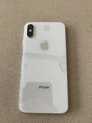 Apple IPhone XS - 64 GB - Silver (Unlocked) • $390