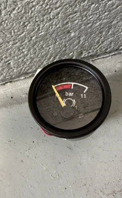 £35 • Buy Caerbont 24V Bus Lorry Air Pressure Gauge - 656130 - PAP1-3733-00B