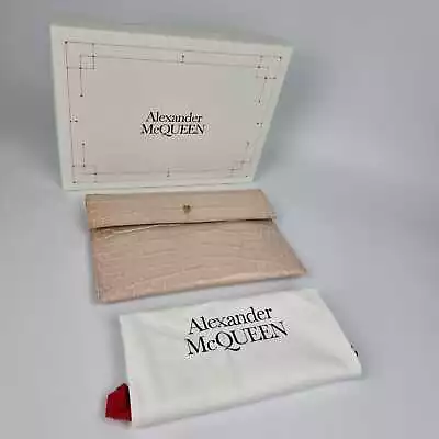 $908.87 • Buy Alexander McQueen Croc Print Pink Leather Clutch Bag New