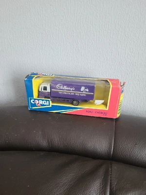 £5 • Buy Corgi Truckers Ford Cargo Truck 1990 1991 Cadburys RARE MODEL 91081