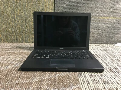 $63.99 • Buy 13  Apple MacBook4,1 2008 A1181 2.4GHz C2D T8300 2GB 250GB Black MB404LL/A