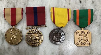 Lot Of 4 US Marine Corps Military Medals And Ribbons • $24