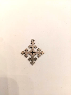 $39.99 • Buy Vintage Sterling Silver Maltese Cross Diamond Etched Pendant C1