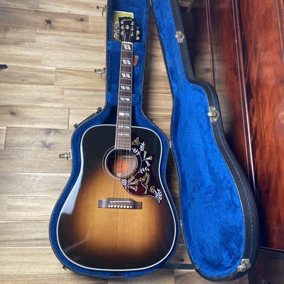 $3499.99 • Buy Gibson Hummingbird Vintage / Acoustic Guitar W/ Original HC Made In USA