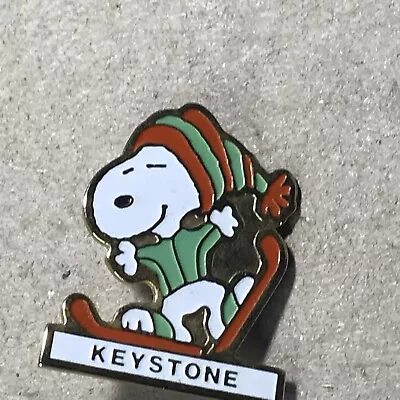 Vintage Snoopy KEYSTONE SKI RESORT Enamel Lapel Pin - Peanuts Comics COLORADO • $12.95