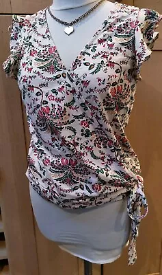 Fat Face Ladies Cream Floral Sleeveless Wrap Top Size 10. Great Condition. • £6.50