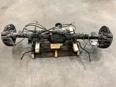 2016 - 2018 Nissan Titan Xd Oem 5.0l 4x4 Diesel Rear Axle Assembly *see Details* • $925