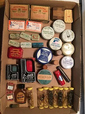 Vintage Misc Fishing Lot  PfluegerEagle ClawMustangLangley & Bobbers • $25