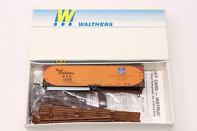 HO Walthers 40' Reefer Pacific Fruit Express PFE 1990 Convention Car Kit • $16.89