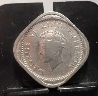 Circulated 1939 2 Annas India Coin (51019)1 • $20