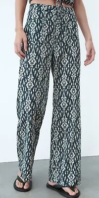 Nwt Zara Printed Pants Large Black $50 Rare • $35