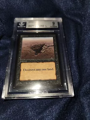 Sinkhole Beta MTG BGS 9 • $130.14