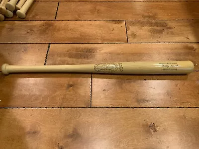 MICKEY MANTLE Louisville Slugger HILLERICH & BRADSBY BASEBALL BAT 31  MINT!! • $59.99