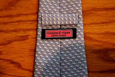 LN Vineyard Vines Boy's Blue Whale Tie • $24.99