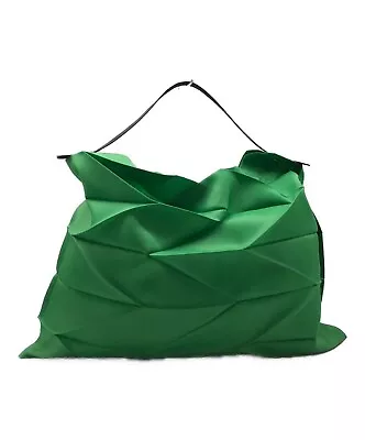 ISSEY MIYAKE Iittala Pleated Tote Bag Green • $130