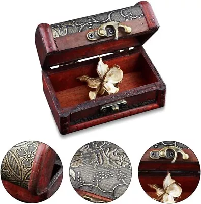 Wooden Box With Antique Metal Very Beautiful • $0.01