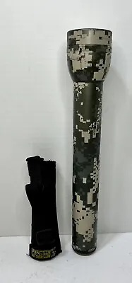 MagLite 3rd Generation 3D Batteries Digital Camo Aluminum LED 12” Long • $44.50