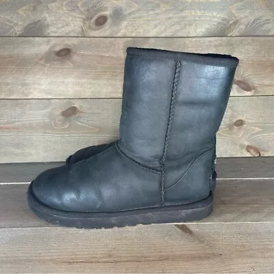 Ugg Classic Short Womens Size 7 Boots Brownstone Black Leather Sheepskin Shoes • $49.99