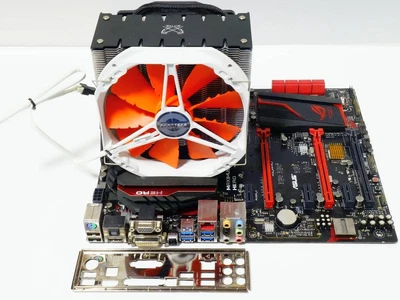 $698.09 • Buy Socket Lga1150 Asus Maximus Vii Hero Intel Core I7 4790K Shell-Split Metal Greas