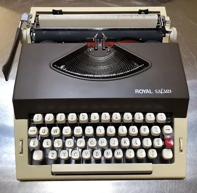 Vintage Royal Safari  Portable Typewriter Brown-BeigeCase Made In Portugal • $40