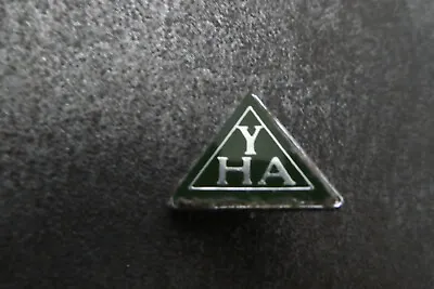 YHA Youth Hostel Pin Badge Button (L15B) • £4.49