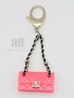 Chanel Matelasse Handbag Pink 2023 Bag Charm • £400