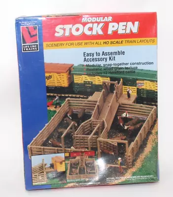 HO Scale Life-Like Trains Modular Stock Pen Scenery #1378 • $18.17