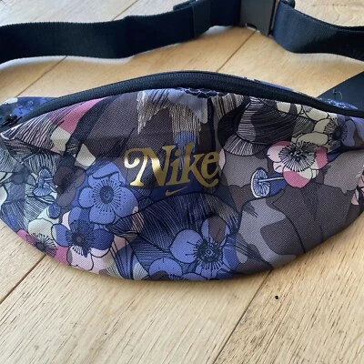Nike Heritage Hip Waist Pack Bag DH3421-020 Black Mix Floral • £8.50