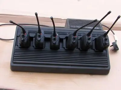 6 X Motorola Gp344 Uhf 2way Radio Walkie Talkies With Base Charger Please Read • £350