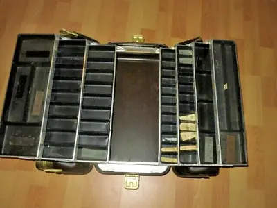 UMCO 1000 BW Brown Wood Grain 7 Tray Vintage Tacklebox.  Nice Condition.  Read. • $29.99