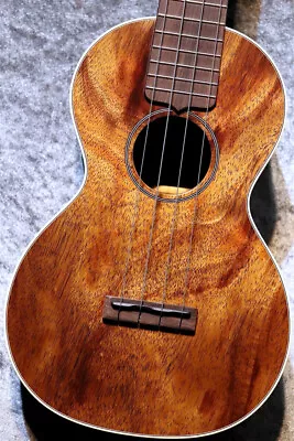 Martin: 2K Concert UKE (Concert) • $2922.64