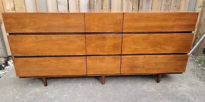 American Of Martinsville Mid Century Walnut 9 Drawer Dresser Credenza  • $1100