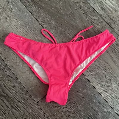 VICTORIA'S SECRET Swim Itsy Cheeky Bikini Bottom M Neon Coral Pink Ruched Back • $10.90