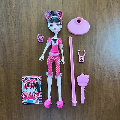 2011 Mattel Monster High Dead Tired Draculaura Doll 100% Complete Mt- • $0.99