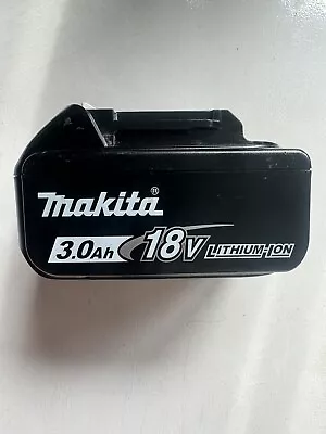 Makita BL1830 Battery - Black • £20